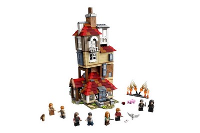 lego 2020 set 75980 Attack on The Burrow