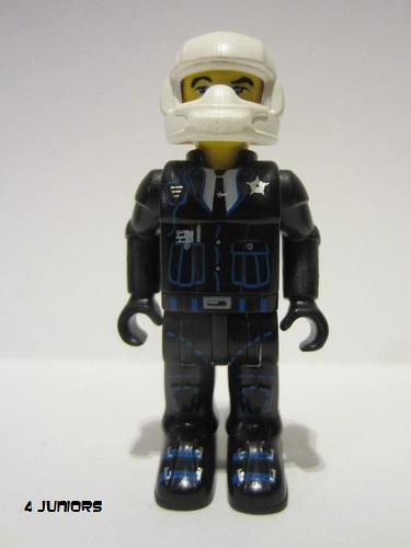 lego 2003 mini figurine 4j002 Police Black Legs, Black Jacket, White Helmet, Yellow Head 