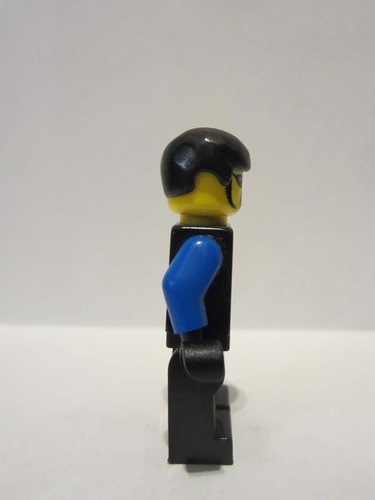 lego 2001 mini figurine alp002 Charge . .