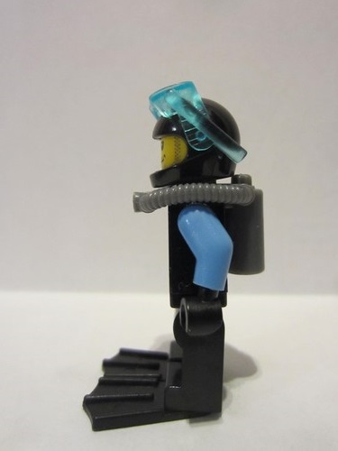 lego 2007 mini figurine aqu015a Aquaraider Diver 1 With Black Flippers 