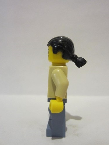 lego 2022 mini figurine adp031 Citizen Male, Tan Shirt, Sand Blue Legs, Black Ponytail Hair 