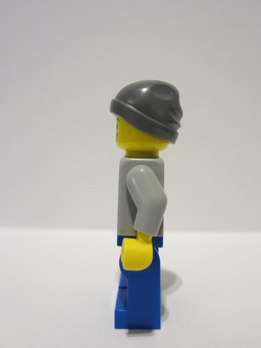 lego 2023 mini figurine adp066 Sportsman Light Bluish Gray Hoodie, Blue Legs, Dark Bluish Gray Beanie Hat 