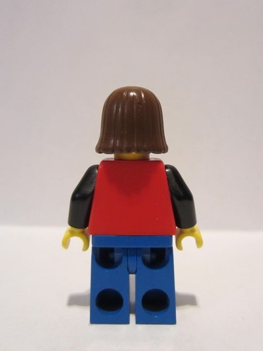 lego 1986 mini figurine cas197 Breastplate Red with Black Arms, Blue Legs, Brown Female Hair 