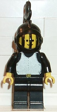 lego 1987 mini figurine cas177 Breastplate Black, Black Legs, Black Grille Helmet, Black Plume 