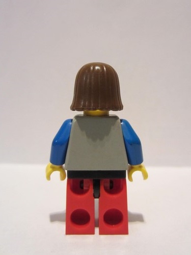 lego 1988 mini figurine cas220 Peasant Red Legs with Black Hips, Brown Female Hair 