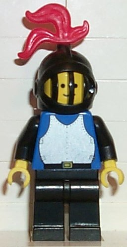 lego 1988 mini figurine cas231 Breastplate Blue with Black Arms, Black Legs, Black Grille Helmet, Red Plume 