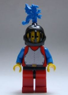 lego 1992 mini figurine cas280a Breastplate Red with Blue Arms, Red Legs with Black Hips, Black Grille Helmet, Blue Dragon Plume 