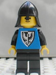 lego 2002 mini figurine cas253 Black Falcon Black Legs, Black Neck-Protector, Shield Bottom Pointed 