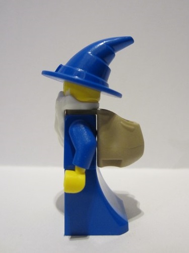 lego 2022 mini figurine cas569 Majisto Wizard Backpack and Skirt 