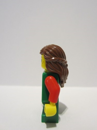 lego 2022 mini figurine cas573 Forest Girl Red, Long Braid, Detailed Face and Torso, Short Legs 