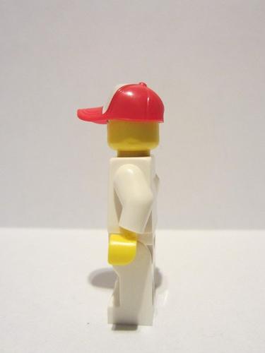 lego 2011 mini figurine col047 Baseball Player . .