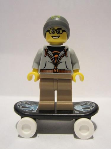 lego 2011 mini figurine col057 Street Skater . .