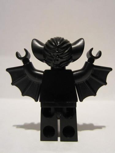 lego 2012 mini figurine col123 Vampire Bat . .