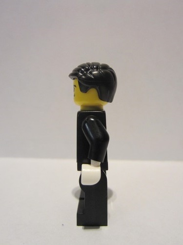 lego 2013 mini figurine col129 Waiter . .