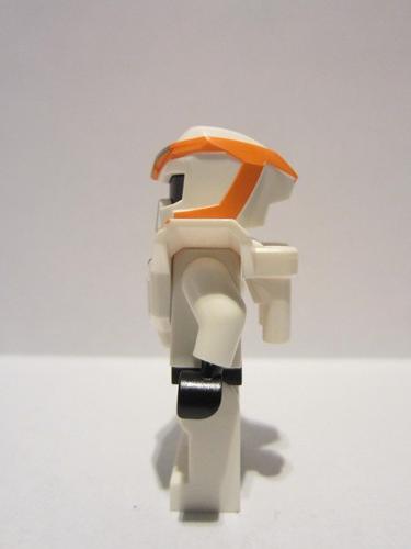 lego 2013 mini figurine col141 Battle Mech . .