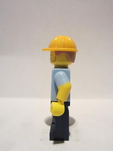 lego 2015 mini figurine col203 Carpenter . .