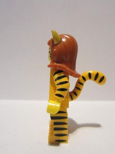 lego 2015 mini figurine col219 Tiger Woman . .