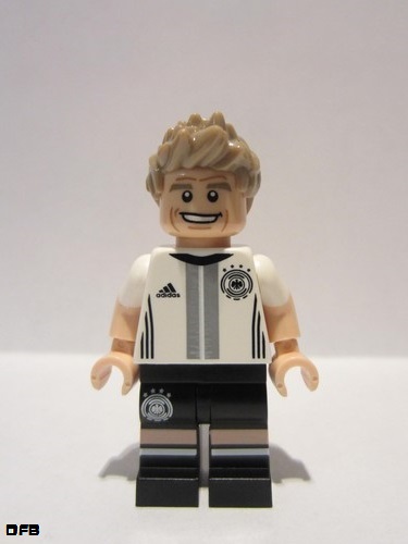 lego 2016 mini figurine dfb009 Thomas Müller (13)  