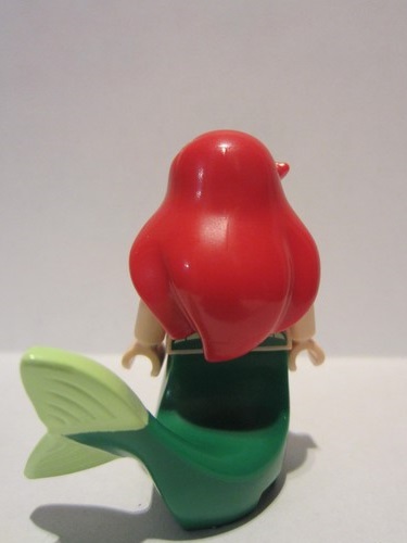 lego 2016 mini figurine dis018 Ariel . .