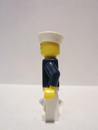 lego 2017 mini figurine col307 Sailor Dark Blue Shirt and Anchor on Cap 