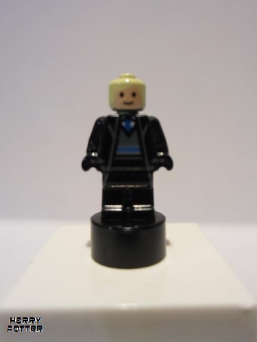 lego 2018 mini figurine 90398pb034 Ravenclaw Student Statuette / Trophy #2 Bright Light Yellow Hair, Light Nougat Face 