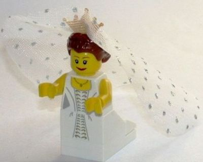 lego 2011 mini figurine twn143 Bride With Tiara, Veil and Train 