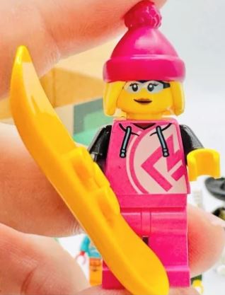 lego 2025 mini figurine bam0181 Snowboarder  