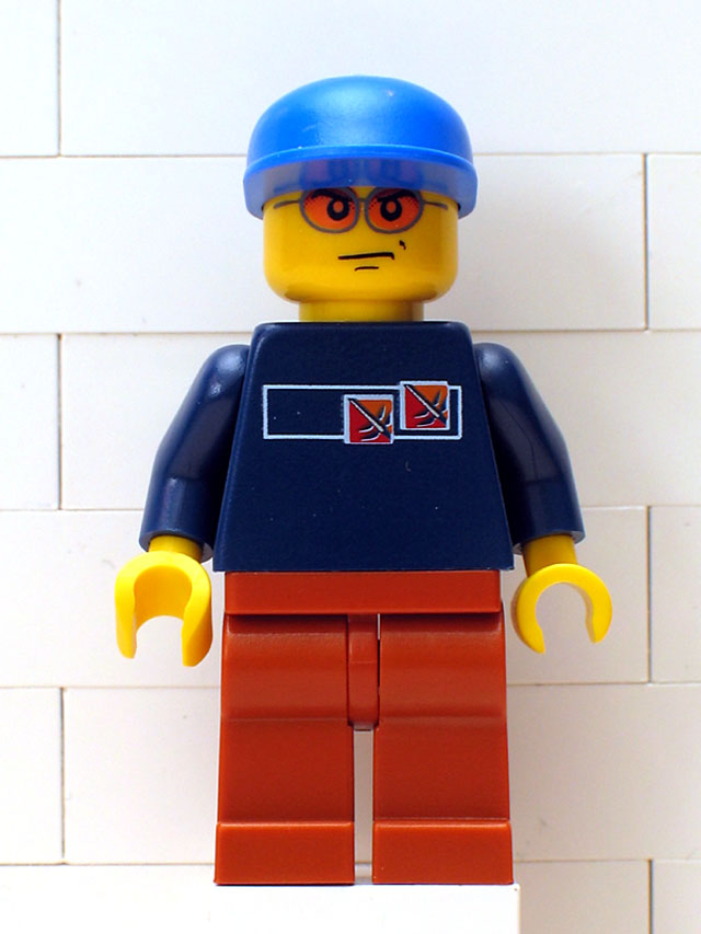 lego 2004 mini figurine hky009 Street Hockey Player Dark Blue Torso, Dark Orange Legs 