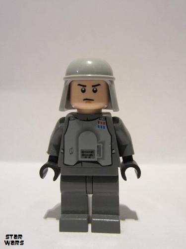 lego 2010 mini figurine sw0289 General Maximillian Veers