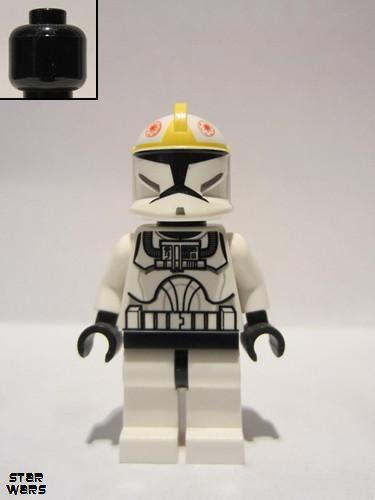 lego 2011 mini figurine sw0355 Clone Pilot Clone Wars, With Black Head 