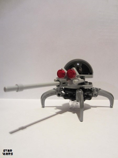 lego 2018 mini figurine sw0930 Dwarf Spider Droid