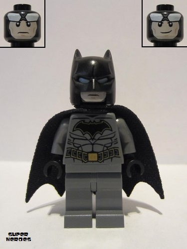 lego 2019 mini figurine sh0589 Batman Dark Bluish Gray Suit with Gold Outline Belt and Crest, Mask and Cape (Type 3 Cowl) 