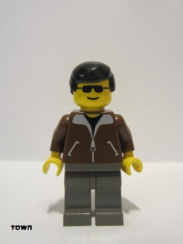 lego 1999 mini figurine trn019 Citizen Jacket Brown - Dark Gray Legs, Black Male Hair 