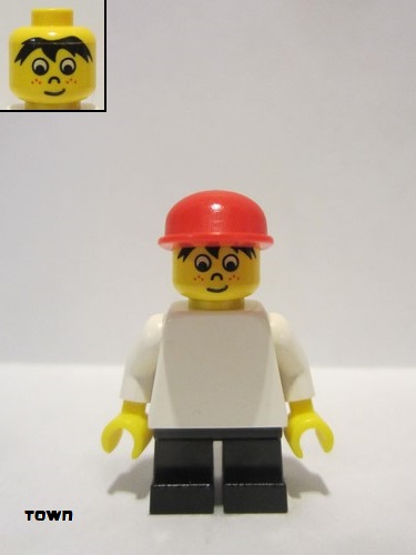 lego 2004 mini figurine wc027 Timmy Black Short Legs, Plain White Torso, Red Cap 