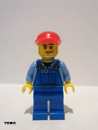 lego 2009 mini figurine cty0134 Farm Hand Blue Overalls, Long Bill Cap 