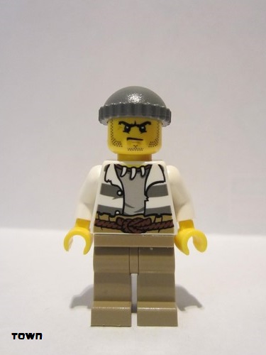 lego 2015 mini figurine cty0515 Swamp Police - Crook Male with Dark Bluish Gray Knit Cap 