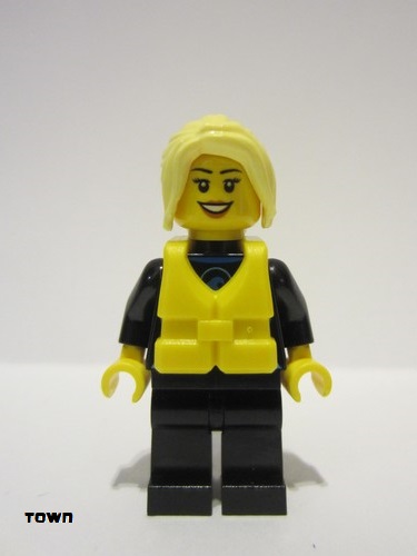 lego 2017 mini figurine cty0758 Beachgoer