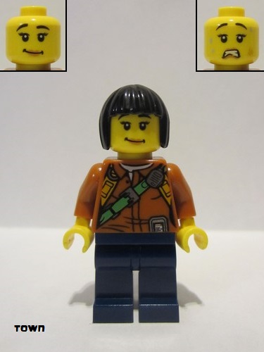 lego 2017 mini figurine cty0806 City Jungle Explorer Female - Dark Orange Shirt with Green Strap, Dark Blue Legs, Black Bob Cut Hair, Peach Lips Lopsided Smile 