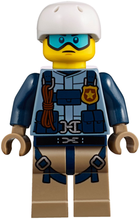 lego 2018 mini figurine cty0853 Mountain Police - Officer