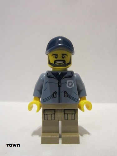 lego 2018 mini figurine cty0887 Mountain Police - Officer