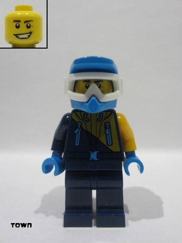 lego 2018 mini figurine cty0904 Arctic Snowmobile Driver