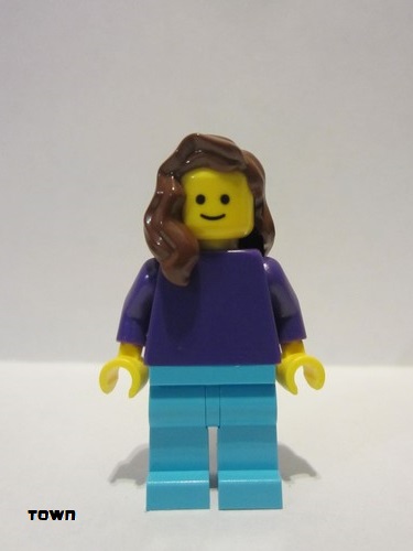 lego 2018 mini figurine pln184 Citizen Plain Dark Purple Torso with Dark Purple Arms, Medium Azure Legs, Reddish Brown Female Hair over Shoulder 