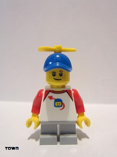 lego 2019 mini figurine cty1015 Boy Freckles, Classic Space Shirt with Red Sleeves, Light Bluish Gray Short Legs, Blue Cap with Tiny Yellow Propeller 