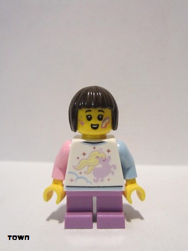 lego 2020 mini figurine cty1153 Child Girl Shirt with Unicorn, Medium Lavender Short Legs, Dark Brown Hair Short, Bob Cut Chemise avec licorne, jambes courtes lavande moyenne, cheveux courts brun foncé, coupe Bob