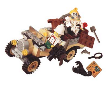 lego 1998 set 2995 Adventurers Car and Skeleton 