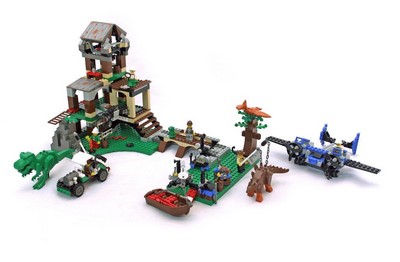 lego 2000 set 5987 Dino Research Compound