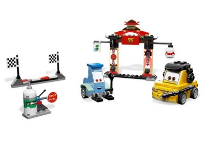 lego 2011 set 8206 Tokyo Pit Stop 