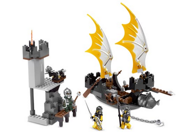 lego 2006 set 8821 Rogue Knight Battleship 