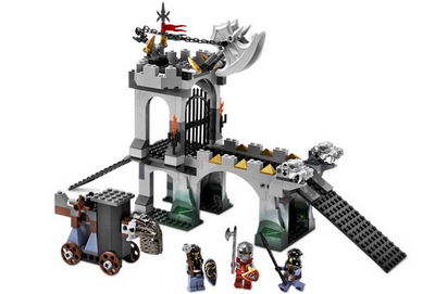 lego 2006 set 8822 Gargoyle Bridge 