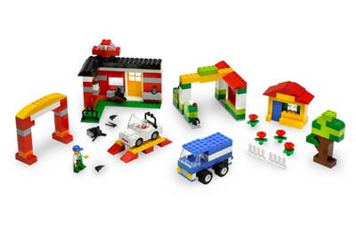 lego 2008 set 5573 Build and Play (Blue Tub) 